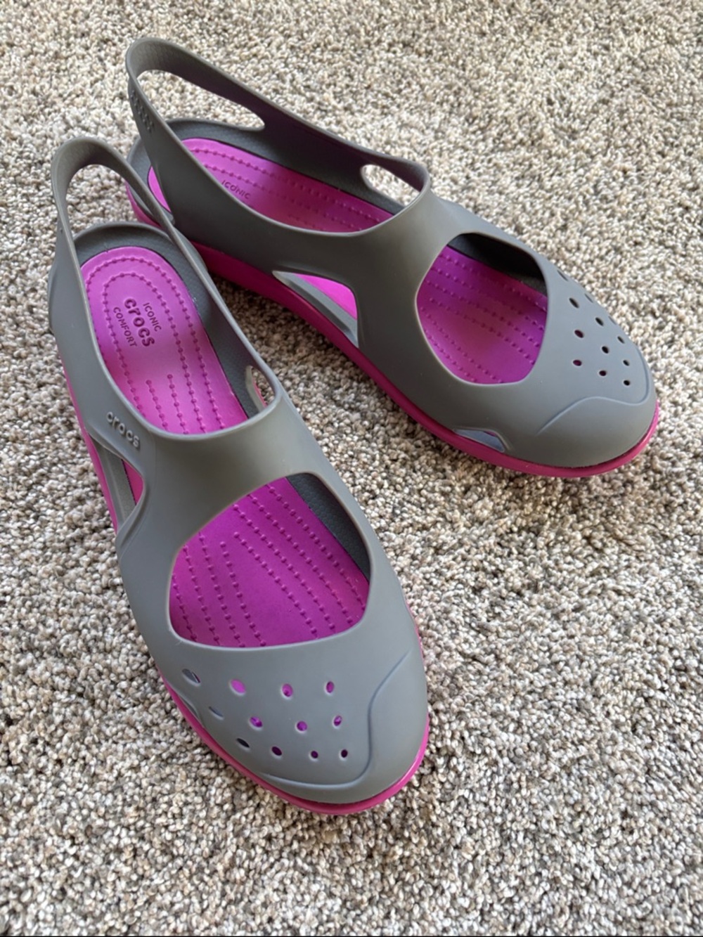 CROCS Women's Gray Slingback Sandals with Pink Insoles 8M